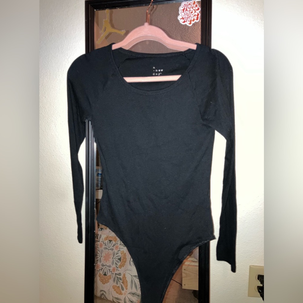 Black shirt